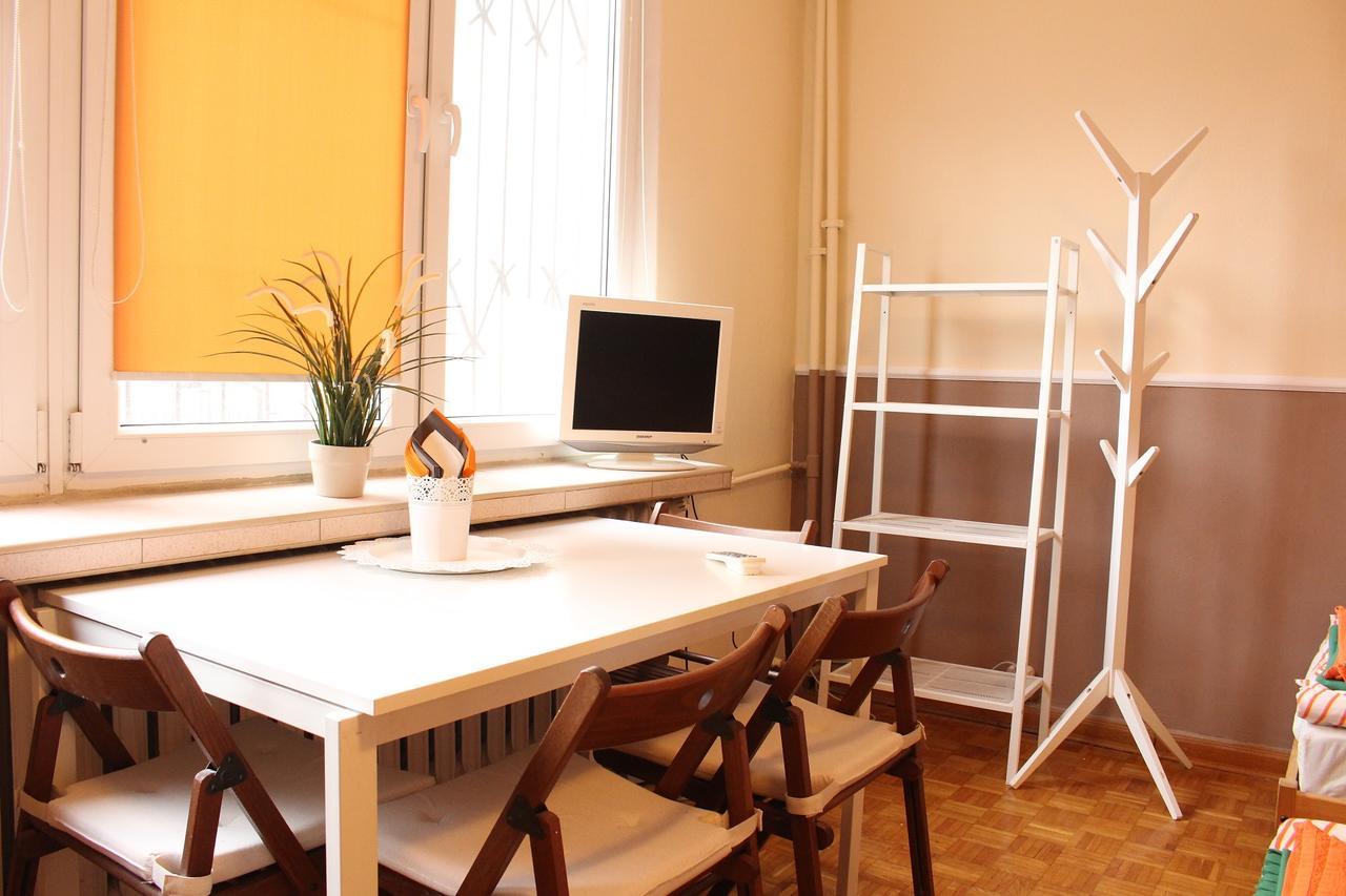 Lama Rooms Warschau Buitenkant foto